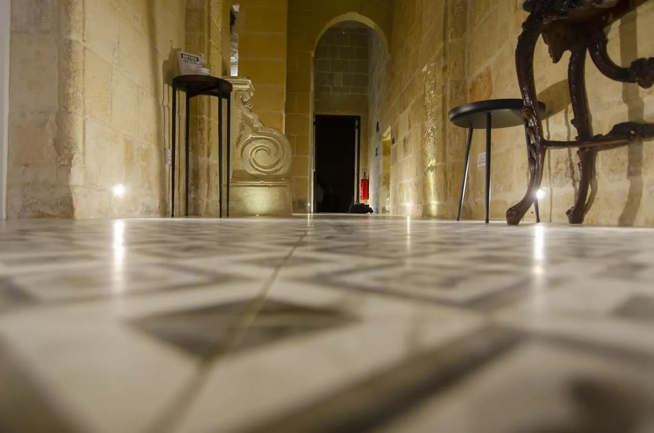 Senglea Suites