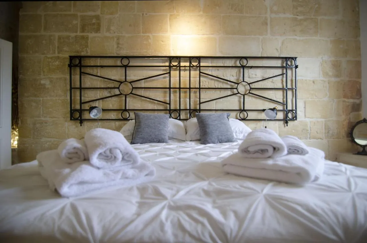 Hotell Senglea Suites